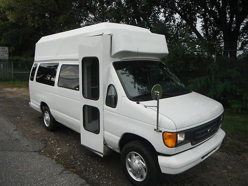 03 FORD E-250 ISLE SEATING AIRPORT SHUTTLE SCHOOL BUS SEATING 14 PASSENGER, US $8,500.00, image 3