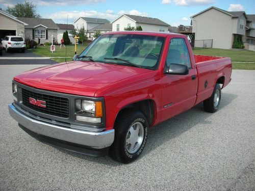 1997 gmc sierra 1500 sl 77k orginal documented miles orginal survior farm truck!