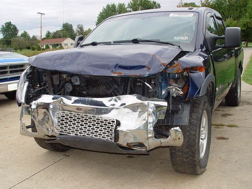 2008 Nissan Titan salvage title, image 3