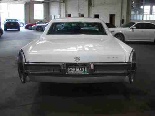 1967 Cadillac Fleetwood  custom Pearl White & 20