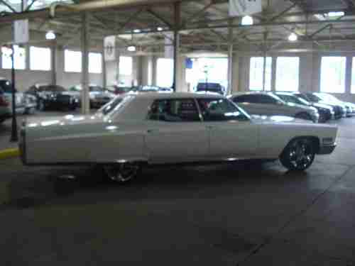 1967 Cadillac Fleetwood  custom Pearl White & 20