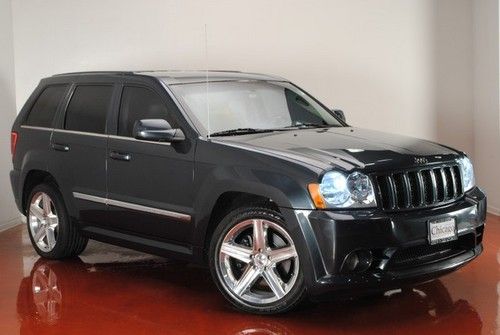 2007 jeep srt-8