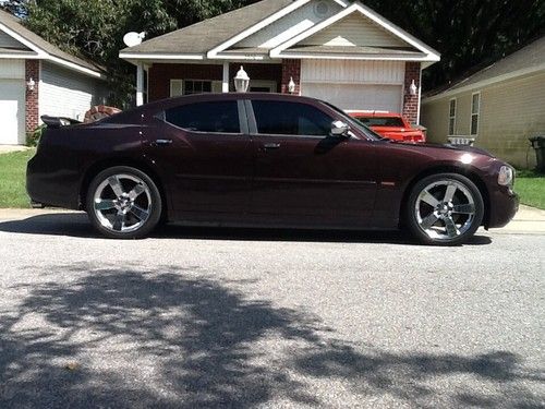 2006 dodge charger rt 5.7 hemi htd leather only 12k... new motor
