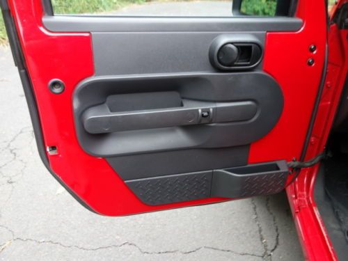 JEEP WRANGLER 4WD 4X4  UNLIMITED X 6-SPEED MANUAL TRANSMISSION FREE AUTOCHECK, US $13,900.00, image 48