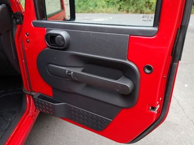 JEEP WRANGLER 4WD 4X4  UNLIMITED X 6-SPEED MANUAL TRANSMISSION FREE AUTOCHECK, US $13,900.00, image 64