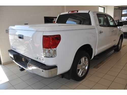 5.7L V8 CREWMAX ONE 1 OWNER 4X4 HEATED LEATHER SUNROOF MOONROOF RUNNING BOARDS, image 7