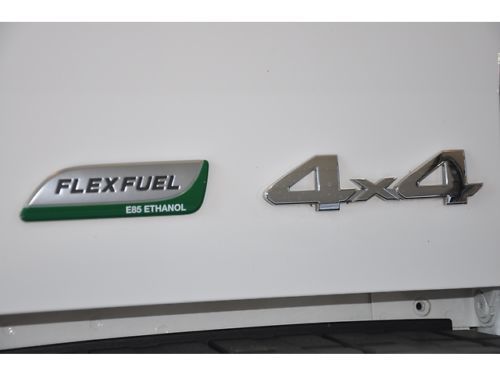 5.7L V8 CREWMAX ONE 1 OWNER 4X4 HEATED LEATHER SUNROOF MOONROOF RUNNING BOARDS, image 23