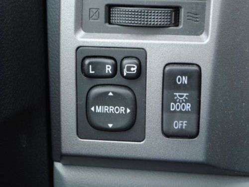 5.7L V8 CREWMAX ONE 1 OWNER 4X4 HEATED LEATHER SUNROOF MOONROOF RUNNING BOARDS, image 37