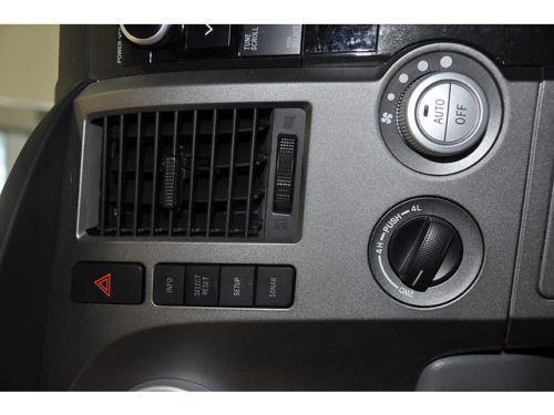 5.7L V8 CREWMAX ONE 1 OWNER 4X4 HEATED LEATHER SUNROOF MOONROOF RUNNING BOARDS, image 80