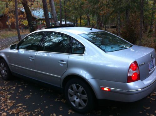 Excellent condition, new air filter, fuel filter, leather seats, sunroof