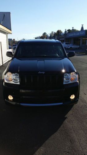 2007 jeep grand cherokee srt8 sport utility 4-door 6.1l