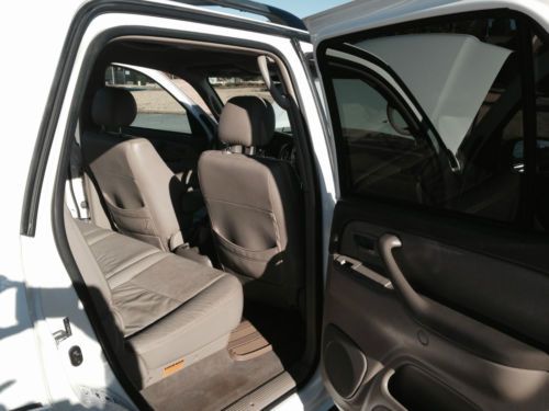 2005 Toyota Sequoia SR5 Sport Utility 4-Door 4.7L, image 13