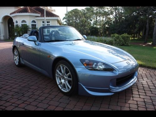 2004 honda s2000 6 speed convertible leather 25k miles best one