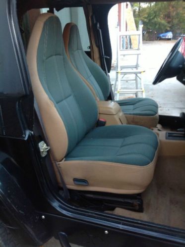 1998 Jeep Wrangler Sahara Sport Utility 2-Door 4.0L - Safari Hardtop, image 8