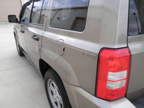 08 JEEP PATRIOT**FL VEHICLE**NO RESERVE**1 OWNER**CLEAN**RUNS AND DRIVES PERFECT, image 21