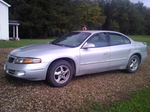 Silver 2002 pontiac bonneville