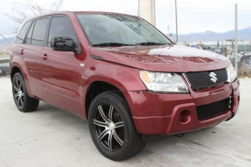 2006 suzuki grand vitara 4wd damaged clean title runs! nice unit export welcome!