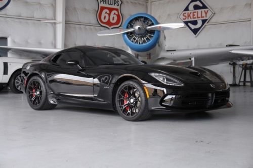 Srt viper gts-blk/blk-$138k msrp-track pkg-laguna int-1owner-2k miles-pristine!!