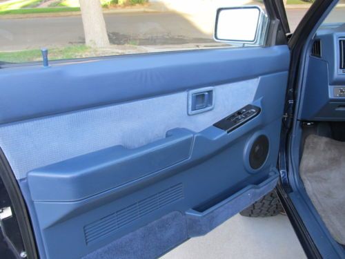 1993 Nissan SE-V6 4x4 Automatic Pickup Truck Extended Cab D-21, image 4