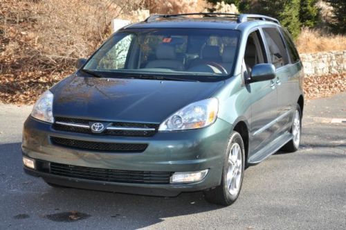 2005 toyota sienna xle limited awd navigation passenger van no reserve one owner