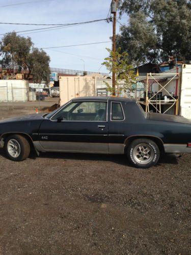 1986 442 oldsmobile muscle car (rare-only 4442 made), clean title, runs great!