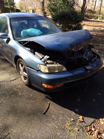 1997 acura cl premium coupe 2-door 2.2l