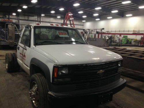 2002 chevrolet 3500hd 2wd chassis