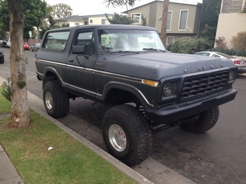 Matte grey, great condition, new mustang 429 engine, 38&#034;tires, runs great