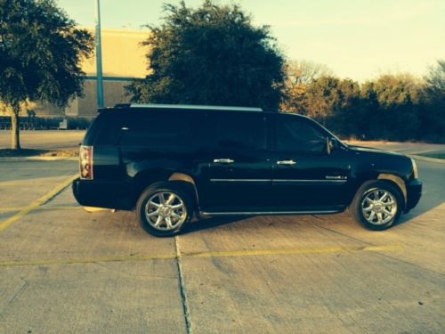 Gmc yukon denali xl awd black on black