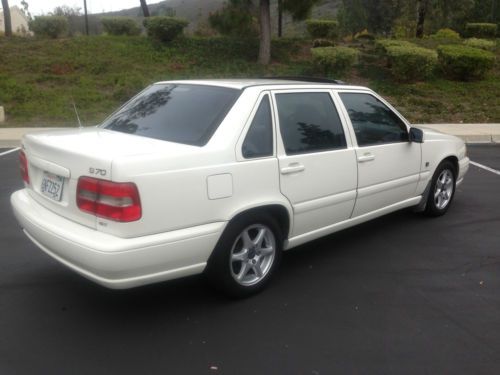 1999 volvo s70 glt sedan 4-door 2.4l