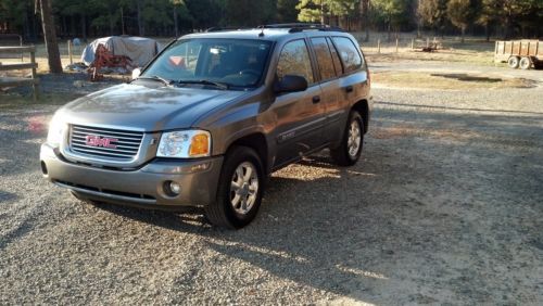 2005 gmc envoy sle 4x4 ***one owner***