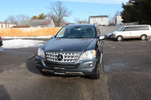 2010 mercedes benz ml350 4matic 32000 miles like new perfect vehicle  like new!