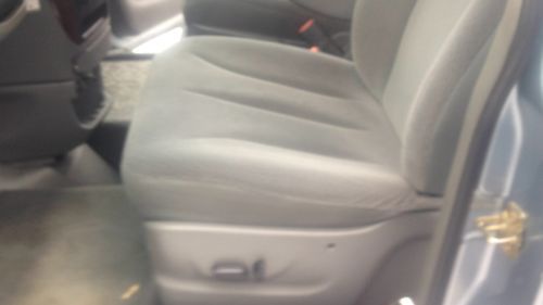 VAN  WHEELCHAIR HANDICAP CHRYSLER TOWN COUNTRY 2004  BRAUN POWER  RAMP KNEELING, US $9,999.00, image 15