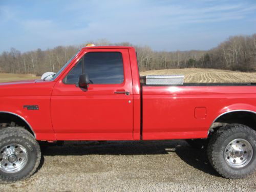 1997 f250 4x4 460 5spd manual, super clean no rust original paint