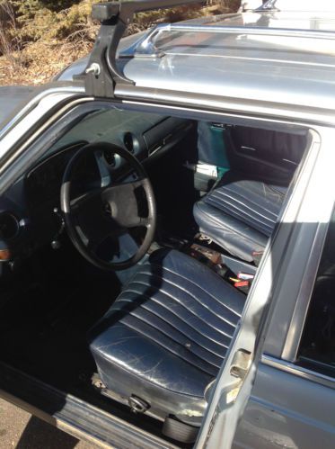 1983 Mercedes Benz 300TD Turbo Diesel Wagon Runs Drives Stops, image 3