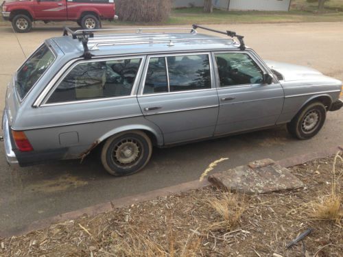 1983 Mercedes Benz 300TD Turbo Diesel Wagon Runs Drives Stops, image 7
