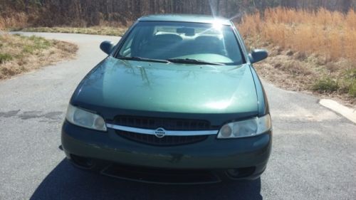 2000 nissan altima gxe sedan 4-door 2.4l