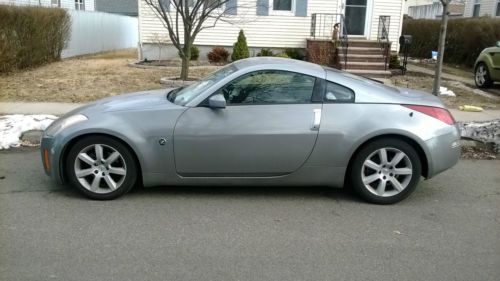 2004 nissan 350z touring edition, only 73k miles!