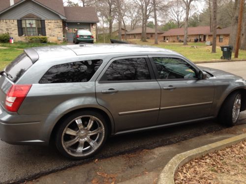 2007 dodge magnum sxt wagon 4-door 3.5l