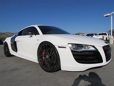 12 audi r8 5.2l v-10 white 20&#039; hre wheels carbon fiber shields 10k miles