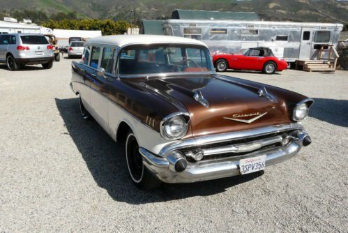 1957 V-8 SoCal Chevrolet Bel Air 4 doors station wagon Townsman, image 4