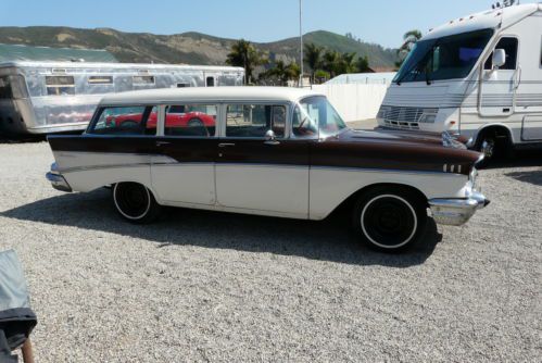 1957 V-8 SoCal Chevrolet Bel Air 4 doors station wagon Townsman, image 7