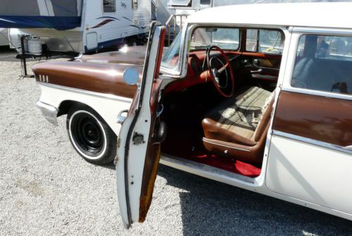 1957 V-8 SoCal Chevrolet Bel Air 4 doors station wagon Townsman, image 23