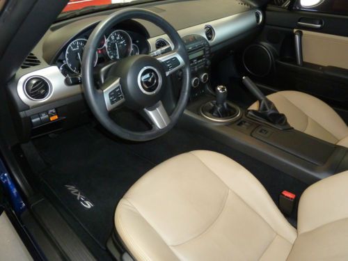 2011 Mazda MX-5 Miata Grand Touring Convertible 2-Door 2.0L, US $24,500.00, image 4