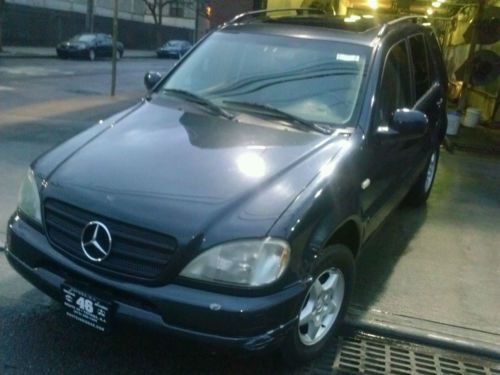 Mercedes-benz m-class ml320 130 miles all power