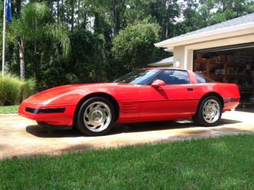 Super clean 1994 chevrolet corvette coupe