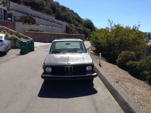 1976 BMW 2002 Base Coupe 2-Door 2.0L, image 2