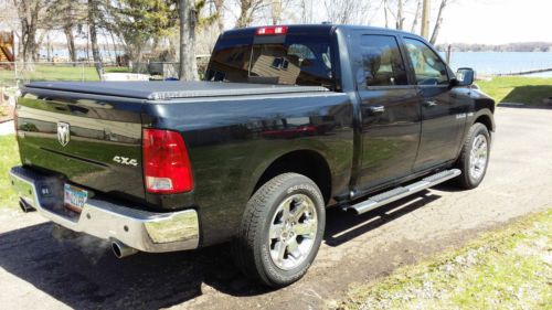 2010 Dodge Ram Laramie Crew Cab Hemi 4x4 LOW MILES!, image 3