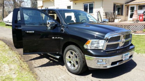 2010 Dodge Ram Laramie Crew Cab Hemi 4x4 LOW MILES!, image 5