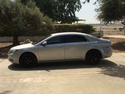 2012 chevrolet malibu. very clean! like brand new